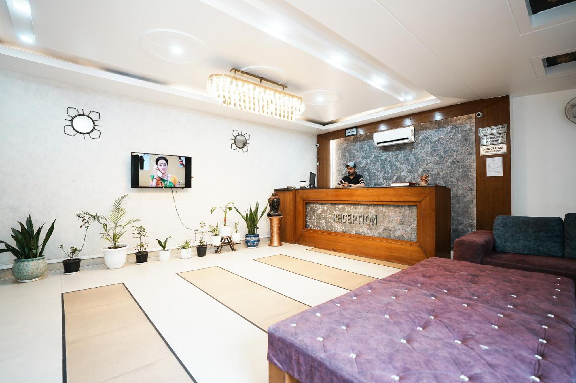 Hotel Om Paradise Near Igi Delhi Airport New Delhi Exterior foto