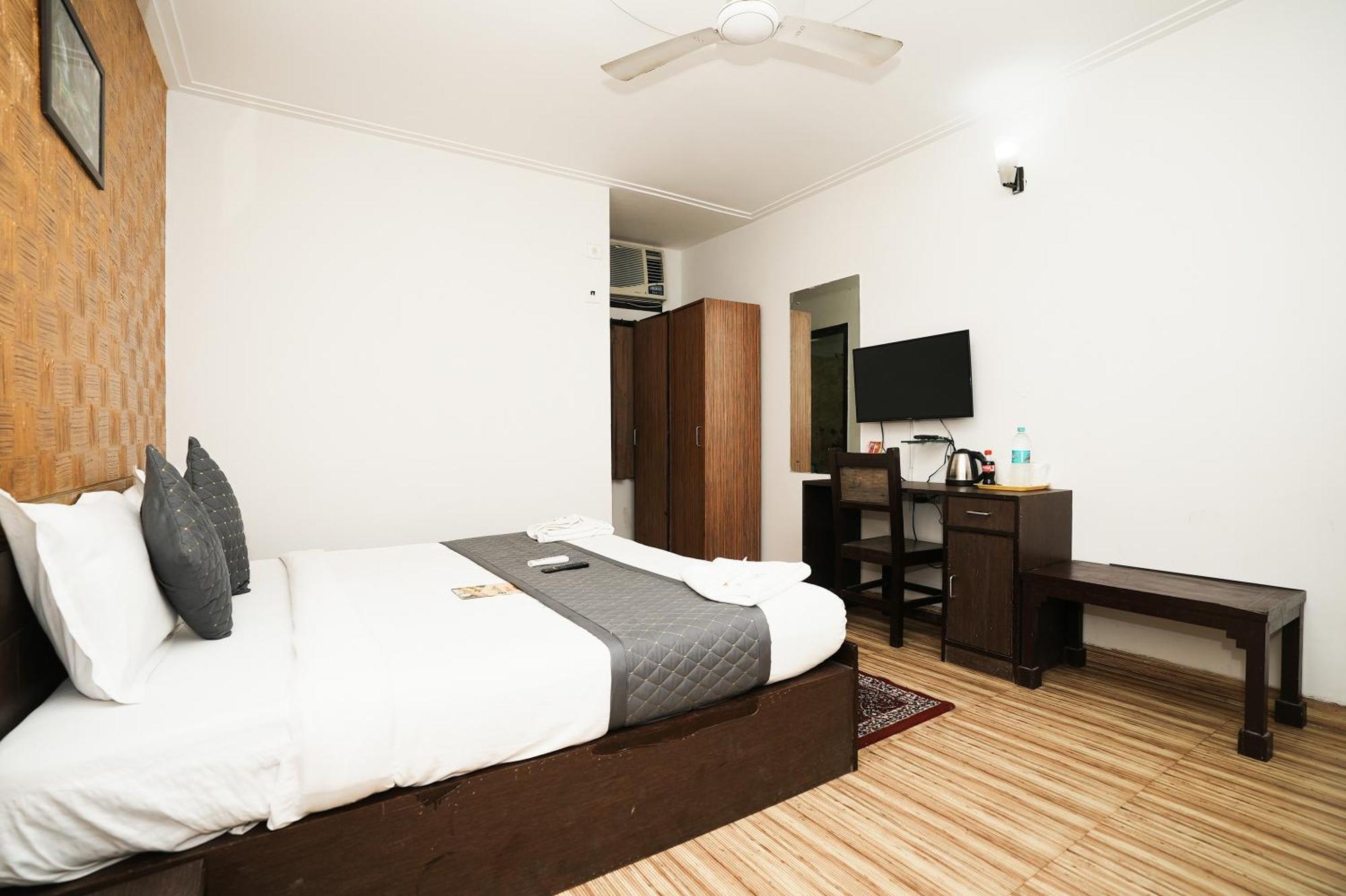 Hotel Om Paradise Near Igi Delhi Airport New Delhi Exterior foto